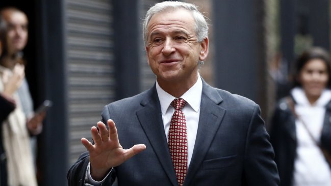 Viaje de Felipe Larraín a Harvard: Fiscalía envió antecedentes al CDE