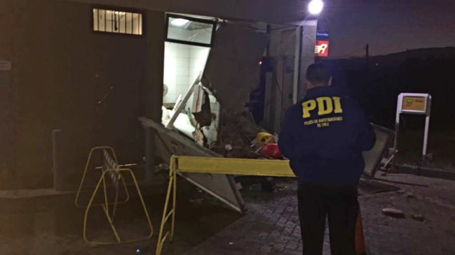 PDI investiga intento de robo a servicentro en La Serena