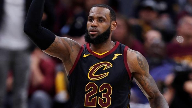 LeBron James tiene más puntos que Abdul-Jabbar en los play-offs
