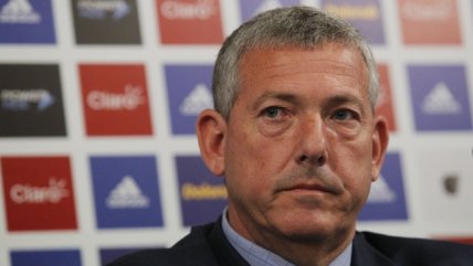   Carlos Heller abandonó el Estadio Nacional tras el segundo gol de Vasco da Gama 