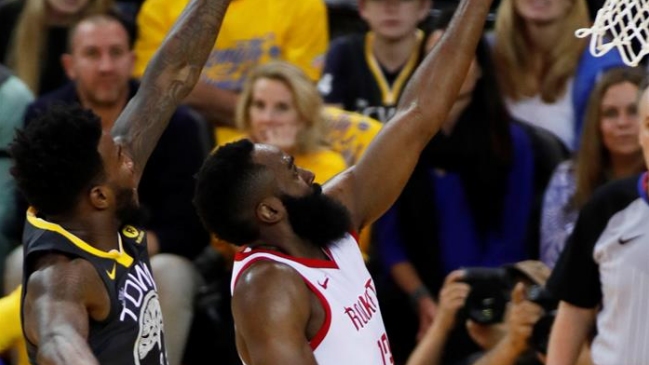 Houston igualó serie ante Golden State con vibrante triunfo en la final del Oeste