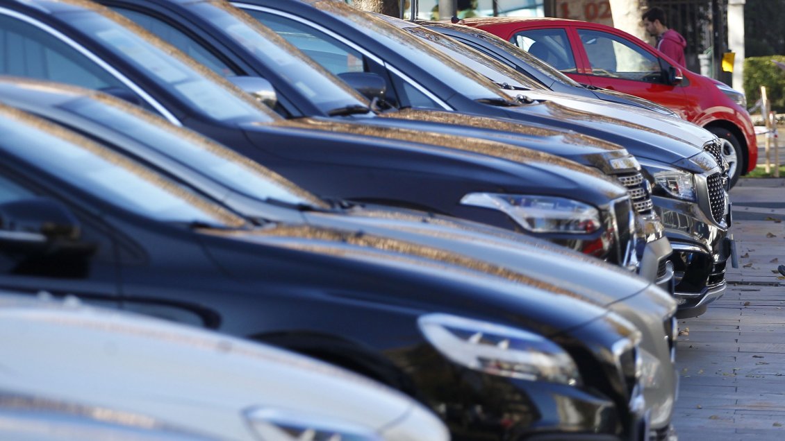 Rematarán 100 vehículos abandonados en Alto Hospicio