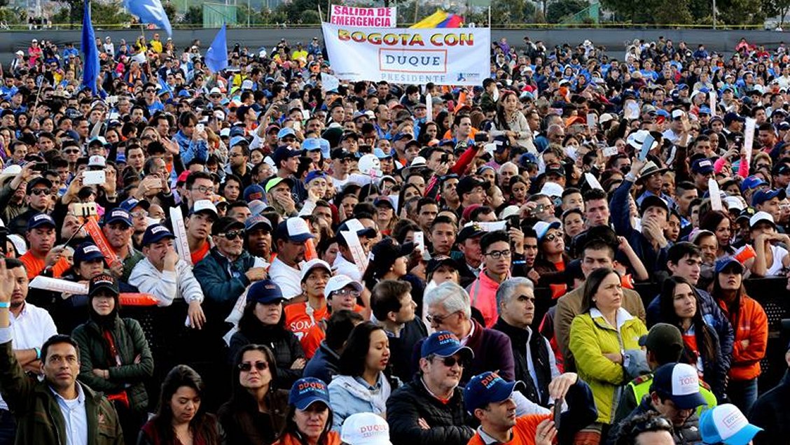 La paz en Colombia se pone a prueba en la elección presidencial de este domingo