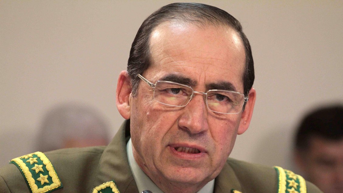 Ex general director de Carabineros renunció a Mutualidad tras cuestionamientos