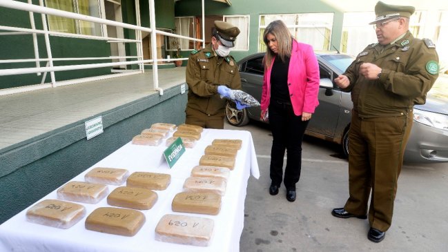 Carabineros detuvo a dos personas que transportaban 200 millones de pesos en droga en Quilpué