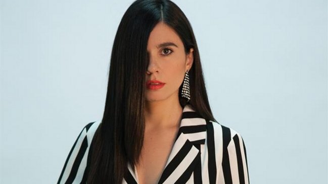 Javiera Mena: Están saliendo a flote miles de años de rabia de la mujer