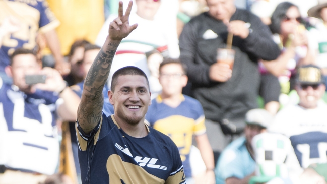 Zlatan le deseó suerte a Nicolás Castillo en Benfica