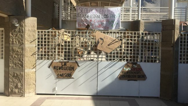 Toma feminista de la Universidad de Atacama suma nueva carrera movilizada