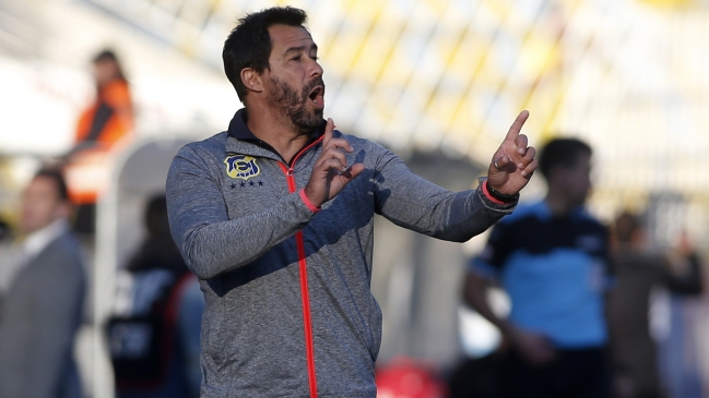 Pablo Sánchez dejará el banco de Everton