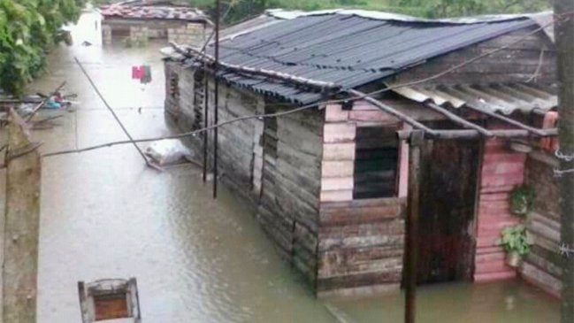 Más de 5.000 evacuados en Cuba por lluvias asociadas a la tormenta Alberto