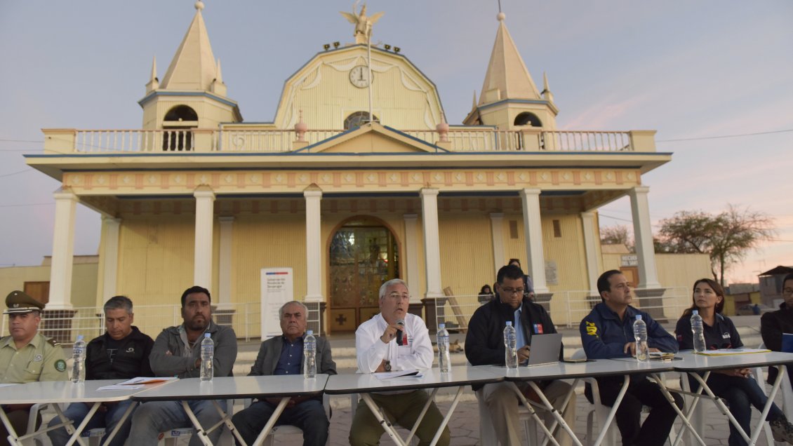 Intendente de Tarapacá revisó avances en seguridad en La Tirana