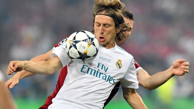 Modric dijo estar feliz en Real Madrid y evitó comentar futuro de Ronaldo