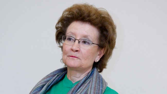 Gobierno mantiene histórica disparidad de género en designaciones en embajadas