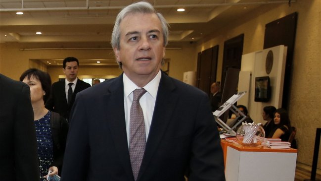 Diputados de la DC y el PS recurrieron a Contraloría contra presidente de Codelco