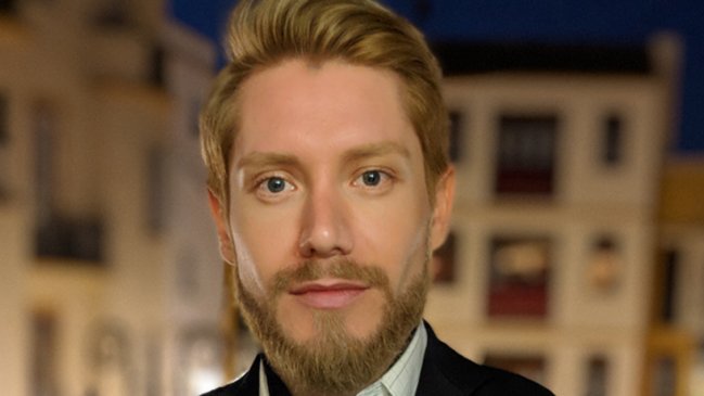 La historia del chileno que se hace pasar por miembro de la realeza