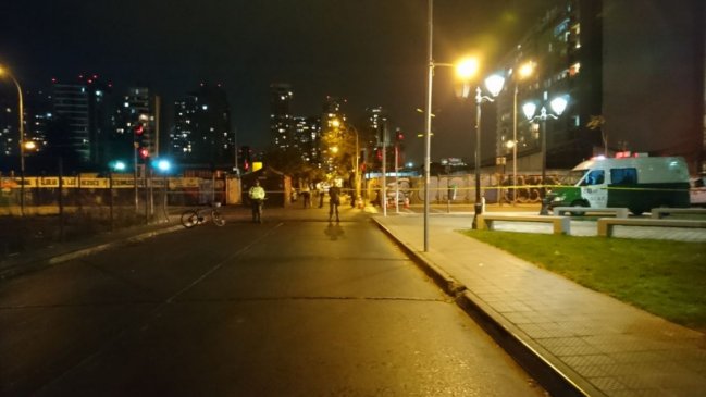 Hermanas murieron atropelladas a la salida de colegio en el centro de Santiago