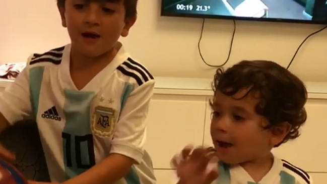El tierno y emotivo video de los hijos de Messi alentando por Argentina