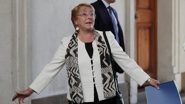 ¿Operación Legado? Michelle Bachelet convoca reunión con sus ex ministros