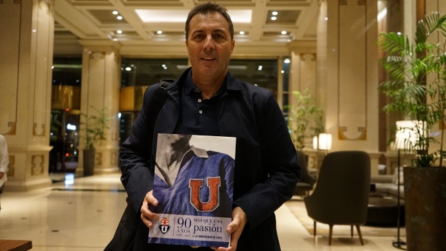 Frank Kudelka llegó a Chile para asumir oficialmente en la U: Será un desafío hermoso