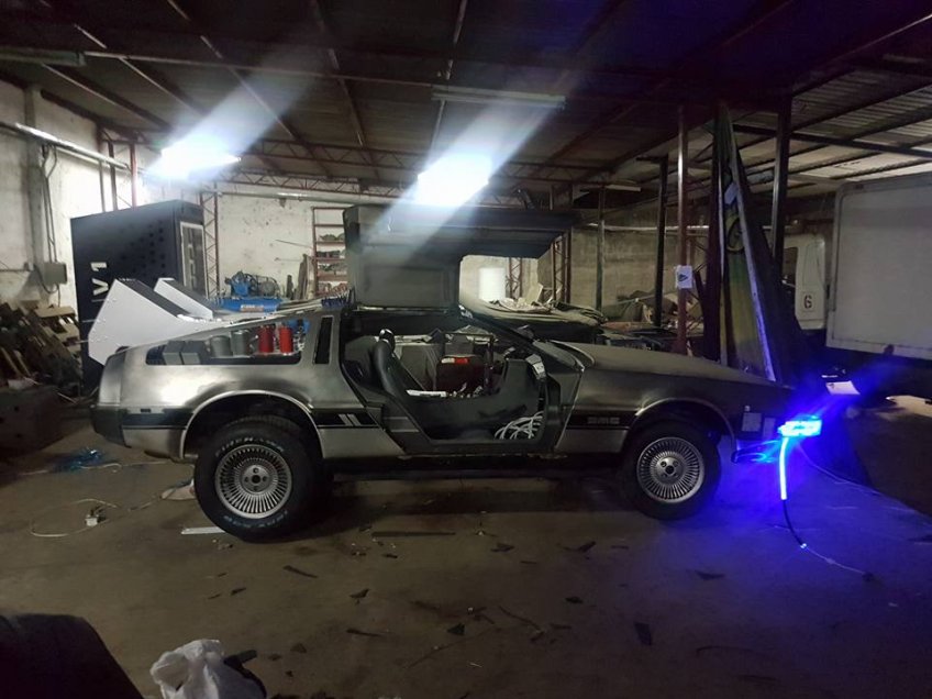 AndrÃ©s Quirola tambiÃ©n creÃ³ un DeLorean como el de 