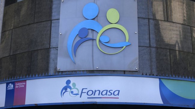 Corte ordenó a Fonasa entregar información de listas de esperas retrasadas por plan Auge