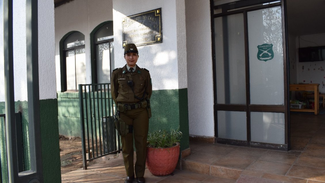 Carabinera salvó la vida de conductor ebrio en Chimbarongo