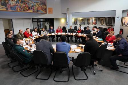 Anuncian fiscalización por ruidos molestos a pubs y restaurantes de Antofagasta