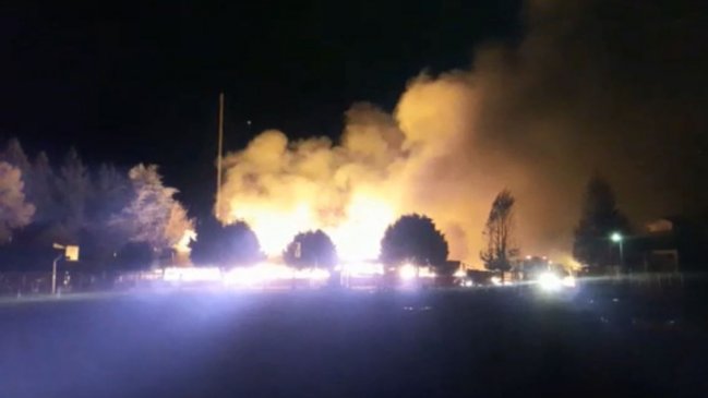 Incendio consumió en su totalidad a una escuela en la Región del Biobío