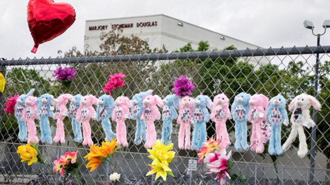 Parkland recordará a víctimas de tiroteo en emotiva ceremonia de graduación