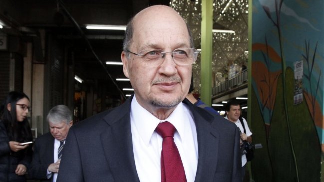 Murió el doctor Patricio Bustos, director del Senda y ex jefe del SML