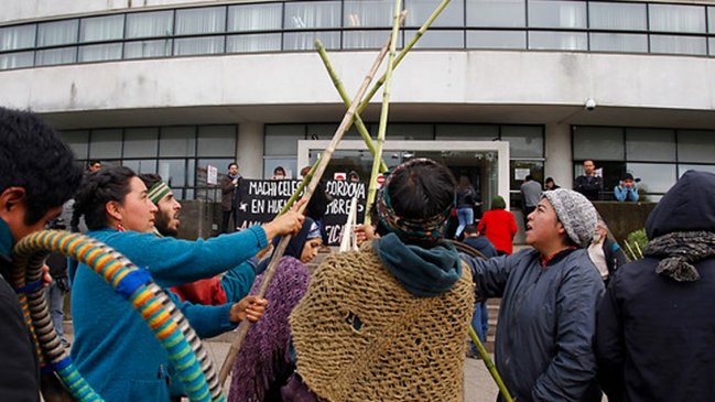 Líderes mapuche viajan al Congreso en búsqueda de apoyo para Celestino Córdova