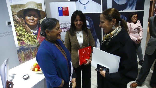 Chile se suma a campaña internacional en defensa de la mujer rural