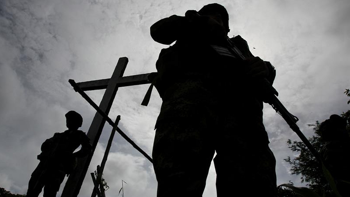 Militar quemó a otro soldado mientras dormía