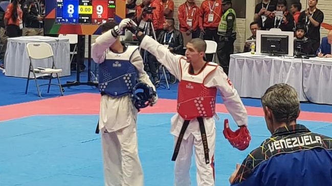  Sebastián Navea ganó medalla de oro en taekwondo  
