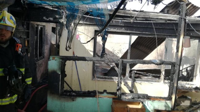 Incendio dejó 15 damnificados en un cité y destruyó una lavandería a punto de inaugurar