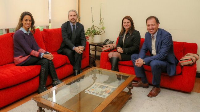 Diputados RN piden que empresas tributen en las regiones donde desarrollan su actividad