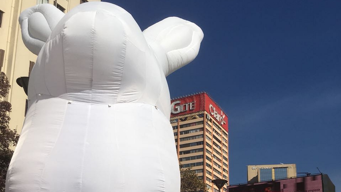 Con Conejos Gigantes lanzan campaña de fomento lector