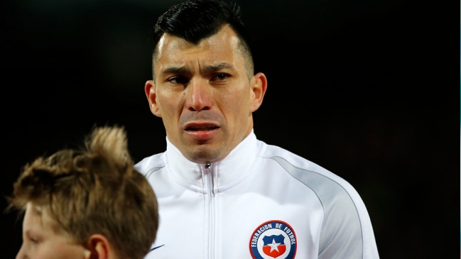 Gary Medel: Duele mucho mirar de afuera el Mundial, no pensábamos que pasaría