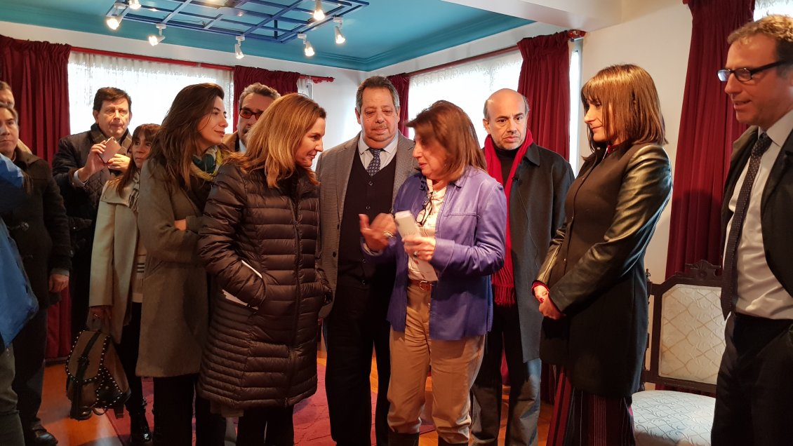 Ministra de las Culturas encabezó reapertura de la casa de Gonzalo Rojas en Chillán