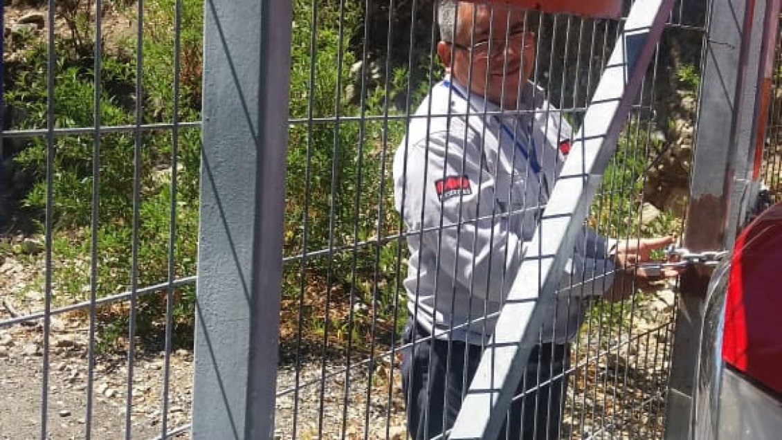 Agrupación Defensores Alto Maule denunció cierre ilegal de camino en San Clemente