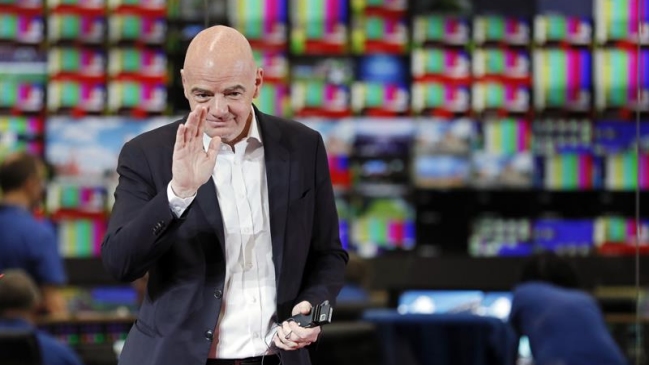 La Conmebol pidió a Infantino que se presente a la reelección en la FIFA
