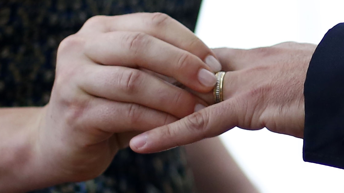 Ministra Plá celebra avance de norma que elimina restricción a mujeres para volver a casarse