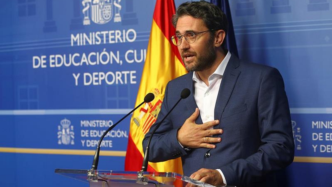 Ministro español de Cultura renunció tras conocerse que cometió fraude fiscal