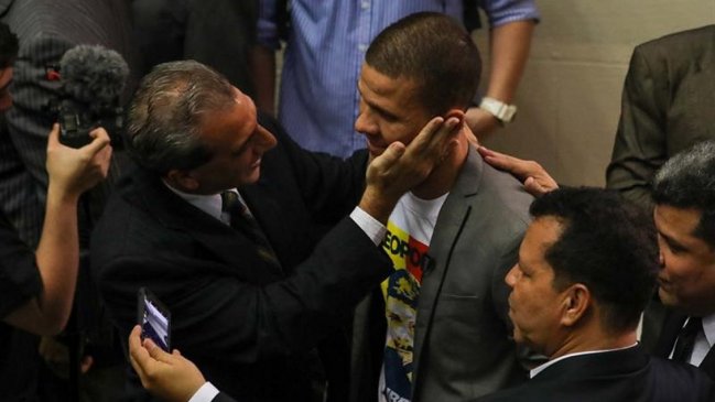 Anuncian liberación de un tercer grupo de 