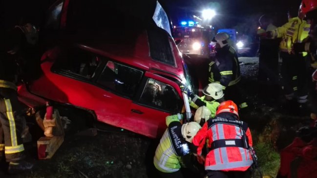 Puerto Montt: Dos heridos dejó un violento accidente carretero la madrugada de este miércoles