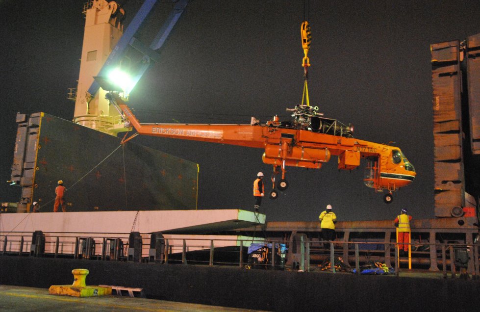El helicóptero más grande del mundo se despidió de Chile en el puerto de Iquique