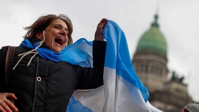 Argentina: Diputados aprobaron la legalización del aborto