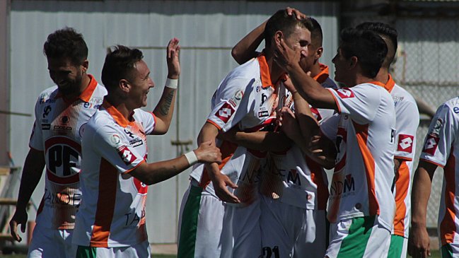 Cobresal venció en dramática definición a penales a Everton y avanzó en Copa Chile