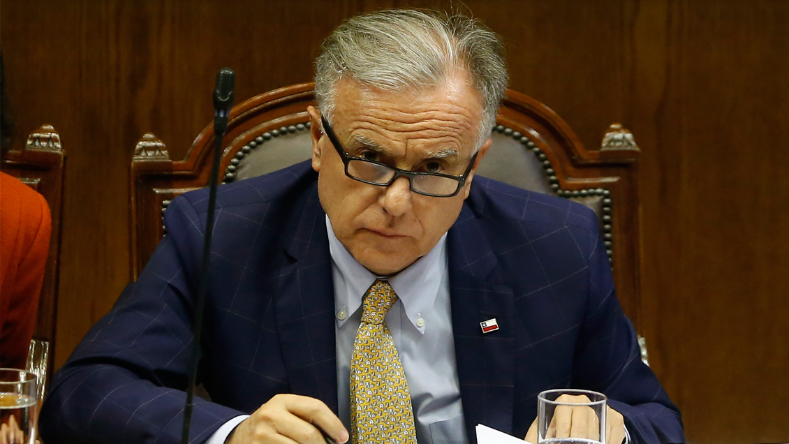 Colegio de Dentistas pidió a Santelices sumarse a denuncias contra grandes prestadores de salud