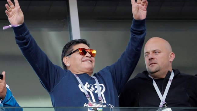 Maradona criticó a Sampaoli y dijo que jugando así 
